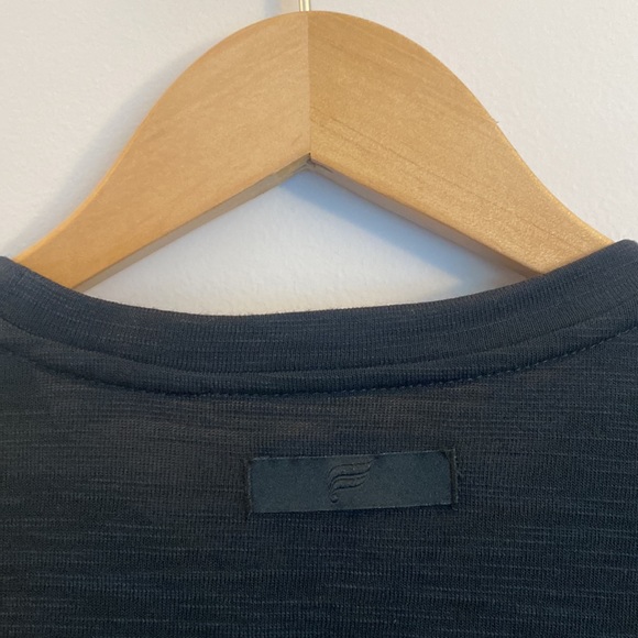 (A2) Fabletics The Front Row Graphic Tee, Size Small , NEW - Picture 8 of 11